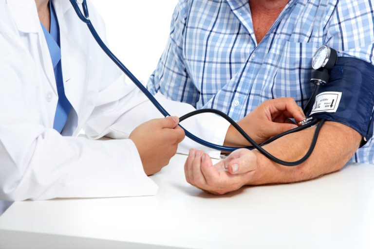 Hoge bloeddruk: zout in voeding belangrijke oorzaak, maar niet aan de FDA vertellen hoorâ?¦