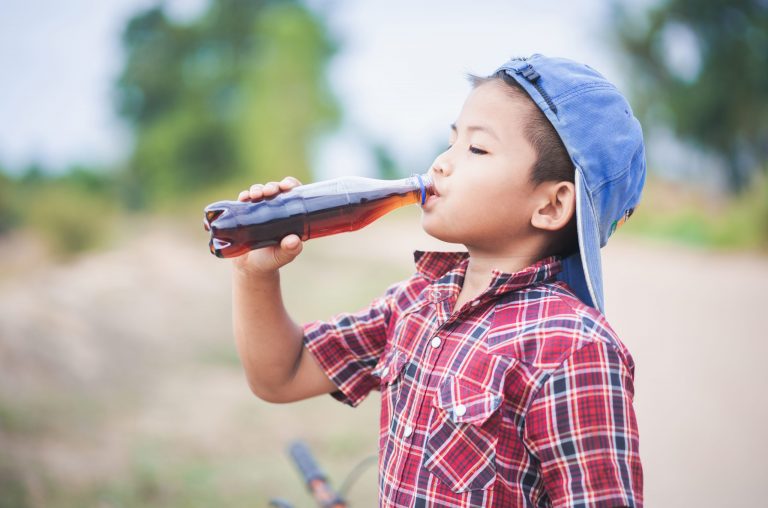 Wisselend effect suikerdrankjes op schoolprestaties kleuters   