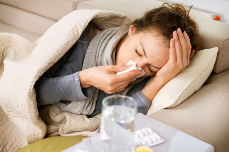 Kamperfoeliethee beschermt tegen griepvirus