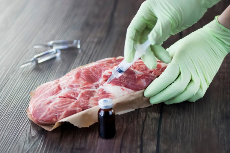 Vlees eten vergroot antibioticaresistentie