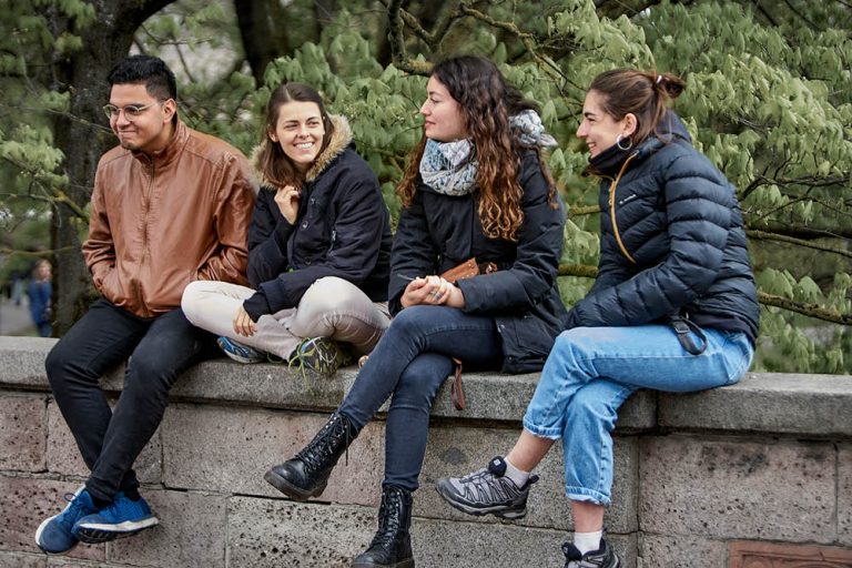 Het getal van Dunbar klopt niet, stelt een nieuwe studie